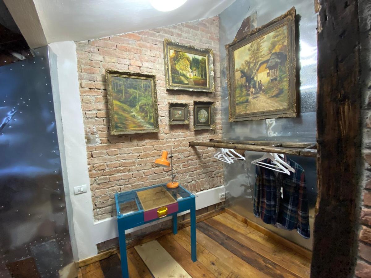 Apartamente A La Cluj Esterno foto