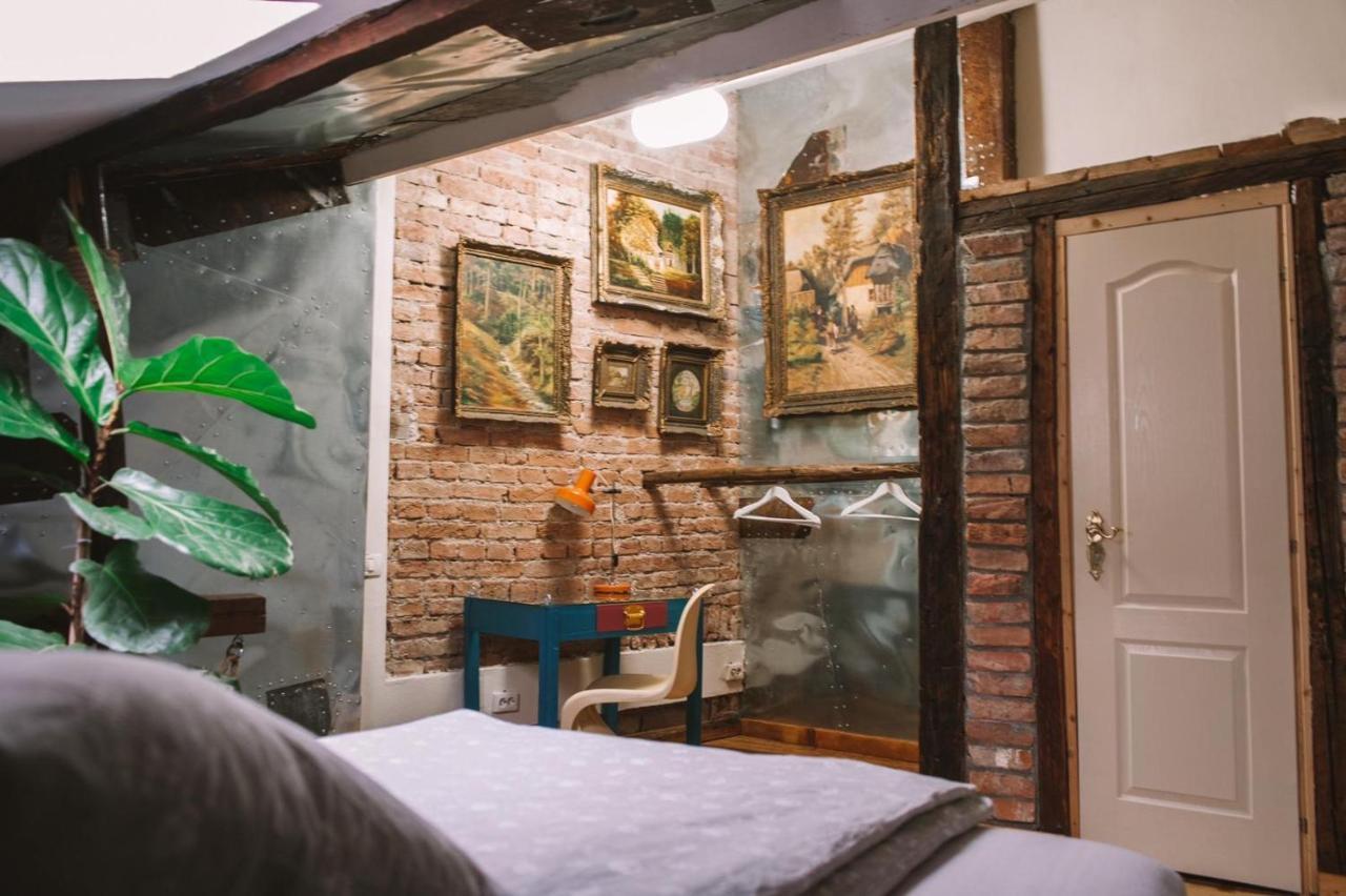 Apartamente A La Cluj Esterno foto